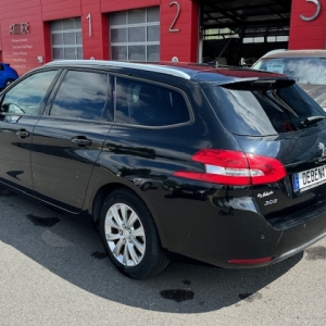 PEUGEOT
 308 SW PEUGEOT 308 SW 1.2L 130 CV STYLE