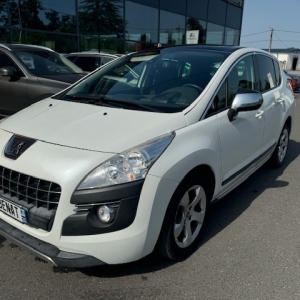 PEUGEOT
 3008 PEUGEOT 3008 HDI 115 CV ALLURE BMP6