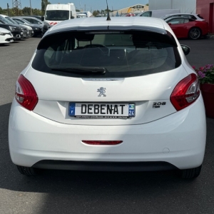 PEUGEOT
 208 PEUGEOT 208 E HDI 75 BMP5 BUSINESS