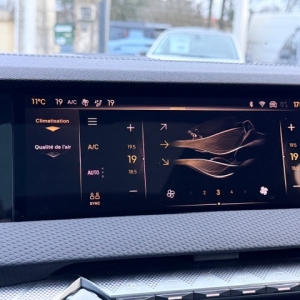 CITROËN DS4  DS 4 II 1.2 PURETECH 130 CROSS RIVOLI EAT8