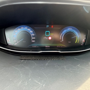 PEUGEOT NOUVEAU 3008 PEUGEOT 3008 II (2) 1.6 HYBRID 225 ALLURE PACK E-EAT8