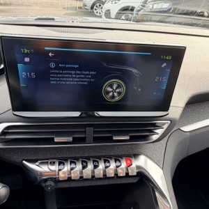 PEUGEOT NOUVEAU 3008 PEUGEOT 3008 II (2) 1.6 HYBRID 225 ALLURE PACK E-EAT8