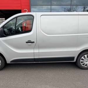 RENAULT TRAFIC TRAFIC III (2) FOURGON CONFORT L1H1 1200 DCI 95