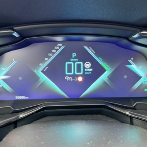 CITROËN DS 7 CROSSBACK DS 7 CROSSBACK 1.6 E-TENSE 225 RIVOLI