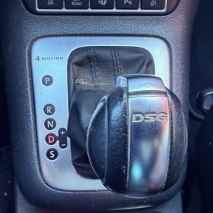 VOLKSWAGEN TIGUAN TIGUAN 2.0L 140 CV CARAT BOITE DSG 4MOTION