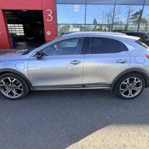 KIA XCEED  KIA XCEED (2) 1.6 GDI HYBRIDE RECHARGEABLE 141 PREMIUM DCT6