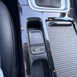 KIA XCEED  KIA XCEED (2) 1.6 GDI HYBRIDE RECHARGEABLE 141 PREMIUM DCT6