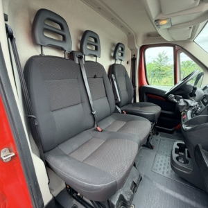 PEUGEOT BOXER PEUGEOT BOXER II (2) 2.2 BLUEHDI 120 S&S PRO 335 L2H1