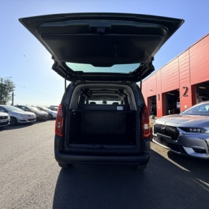 CITROËN
BERLINGO MULTISPACE CITROEN BERLINGO III (3) TAILLE M BLUEHDI 130 S&S PLUS EAT8 MODELE N1 CITROËN
BERLINGO MULTISPACE CITROEN BERLINGO III (3) TAILLE M BLUEHDI 130 S&S PLUS EAT8 MODELE N1