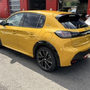 PEUGEOT NOUVELLE 208 PEUGEOT 208 II 1.2 PURETECH 100 S&S GT LINE EAT8
