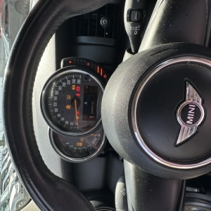 MINI ONE MINI ONE 102